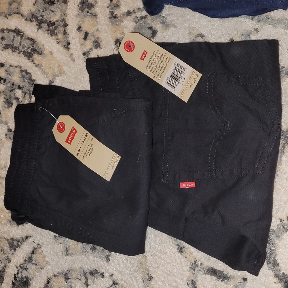 NWT Boys Levi's slim short